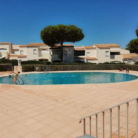Appartement 4/6 Personnes Plain Pied - 5Min Plage - Piscine En Face Agde Esterno foto